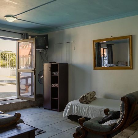 Tyday Accommodation Port Elizabeth Dış mekan fotoğraf